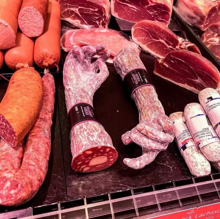 J'ai apporté du saucisson